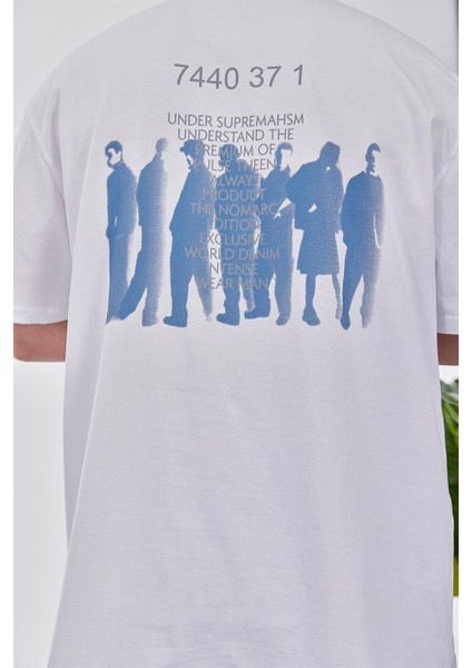 Suprematyism Beyaz Tshirt fırsatları