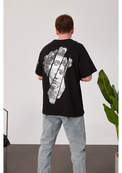 Parçalı Heykel Baskılı Siyah Tshirt