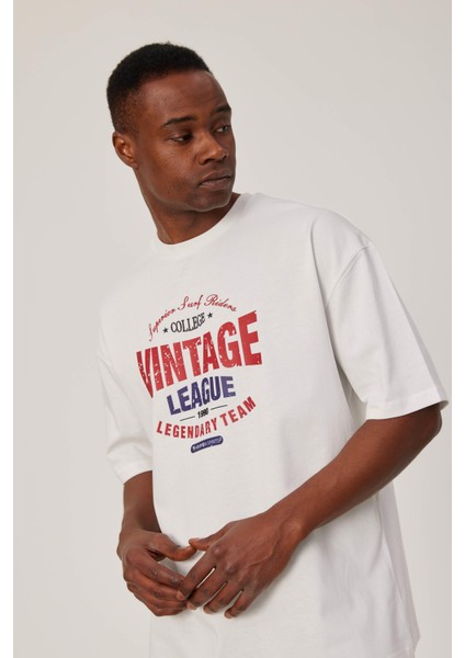 Vintage League Önü Baskılı Beyaz Tshirt