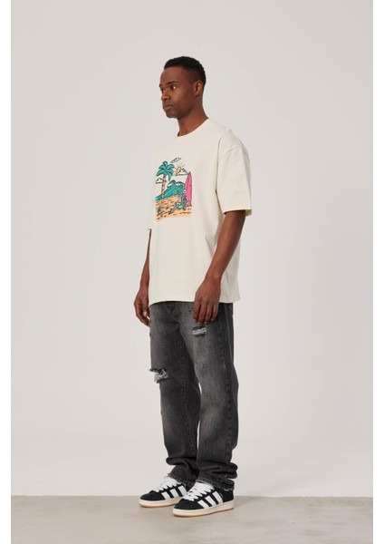 Sörfçü Iskelet Baskılı Krem Tshirt