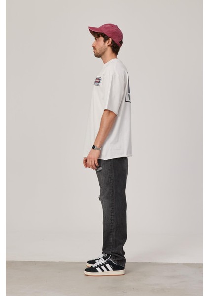 Brand Worldwide Baskılı Beyaz Tshirt indirimleri