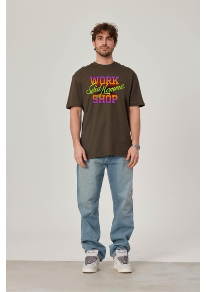 Work Shop Renkli Baskılı Haki Tshirt