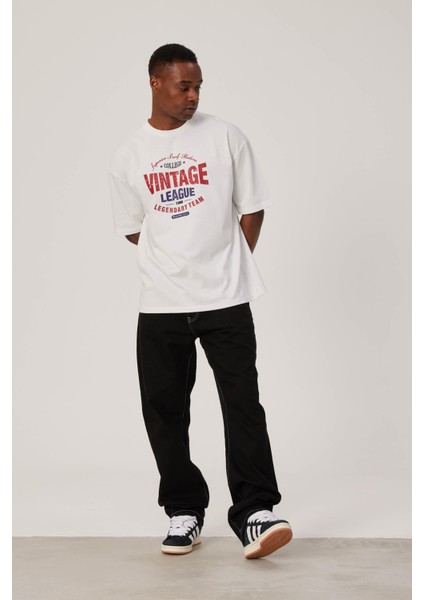 Vintage League Önü Baskılı Beyaz Tshirt fırsatları