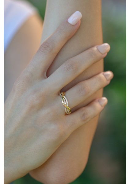 Taşlı Altın Yüzük YZKKCGK038