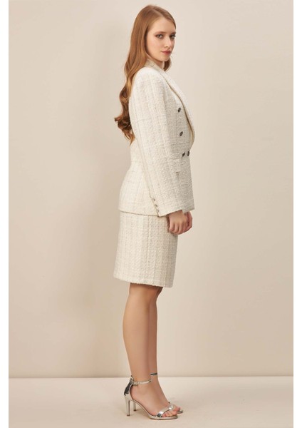 Kruvaze Yaka Ekru Blazer modelleri