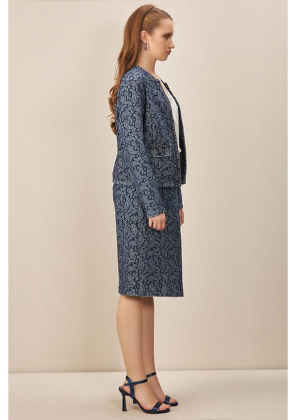 Yuvarlak Yaka Mavi Jakarlı Ceket fiyatları