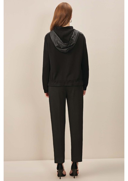 Kapüşonlu Siyah Örme Eşofman Üstü fırsatları