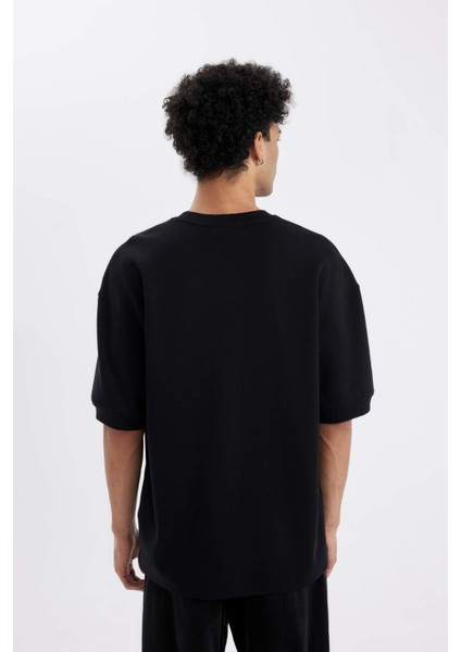 Loose Fit Bisiklet Yaka Kısa Kollu Ağır Kumaş Basic Düz Siyah Tişört B4844AX24AU