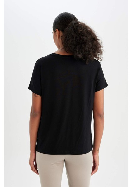 Fit Standart Fit Bisiklet Yaka Sporcu Basic Düz Kısa Kollu Tişört D1904AX24AU