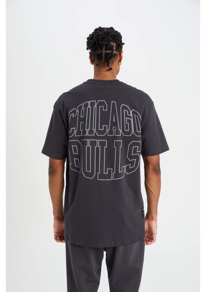 Fit NBA Chicago Bulls Standart Fit Bisiklet Yaka Baskılı Pamuklu Kısa Kollu Tişört C9264AX24AU