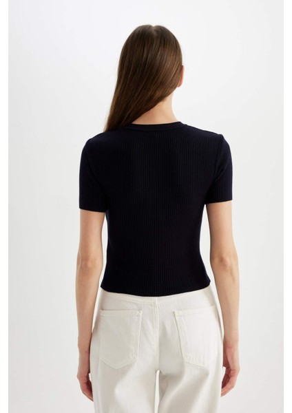 Crop Bisiklet Yaka Basic Düz Fitilli Kısa Kollu Triko Kazak C5638AX24AU