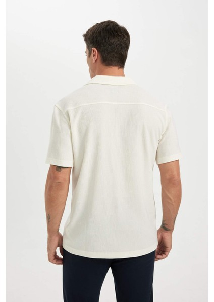 Modern Fit Polo Yaka Dokulu Penye Kısa Kollu Gömlek C4125AX24SM