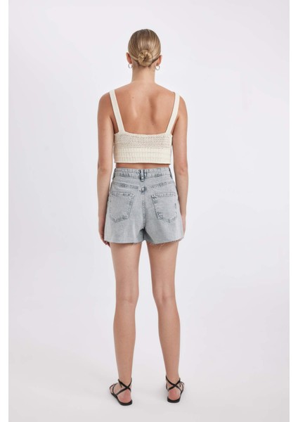 Mom Fit Yüksek Bel Kesik Uçlu Paça Jean Şort B7684AX24HS