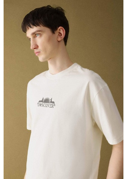 Oversize Fit Bisiklet Yaka Sırt Baskılı Kısa Kollu Tişört B4900AX24SP