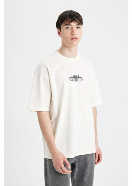 Oversize Fit Bisiklet Yaka Sırt Baskılı Kısa Kollu Tişört B4900AX24SP