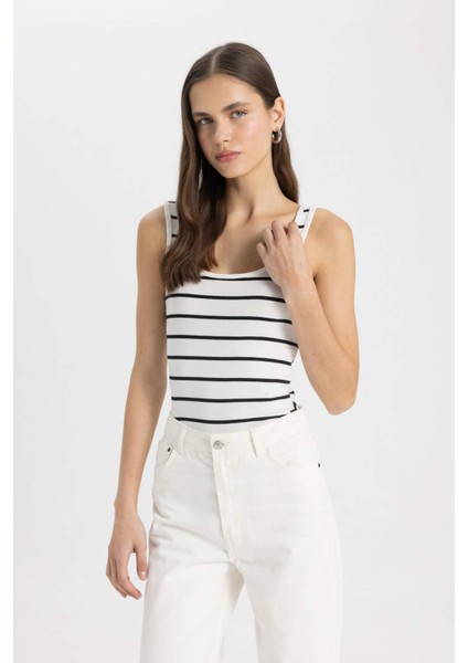 Slim Fit Dar Kesim Çizgili Bisiklet Yaka Ribana Atlet C6610AX24SM
