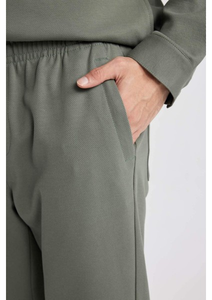 Yazlık Jogger Pantolon Relax Fit Rahat Kesim Düz Paça Cepli Beli Bağcıklı B4521AX24SP