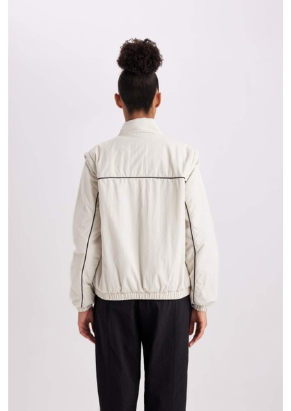 Su İtici Mont Rüzgar Geçirmez Dik Yaka Çıkarılabilir Kol Detaylı Cepli Astarlı B2419AX24SP