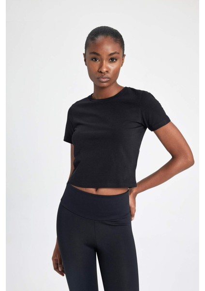 Fit Crop Bisiklet Yaka Sporcu Basic Kısa Kollu Tişört A2430AX24SP