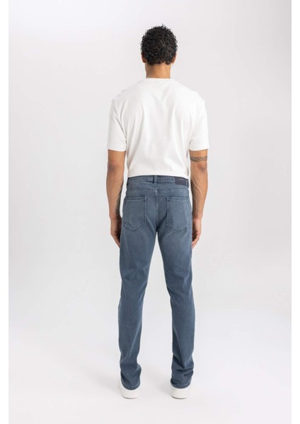 Pedro Slim Fit Dar Kalıp Normal Bel Dar Paça Jean Pantolon B3622AX24SP