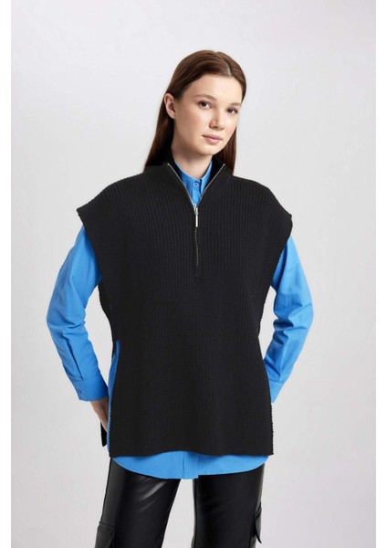 Regular Fit Fermuarlı Dik Yaka Süveter B8141AX23WN