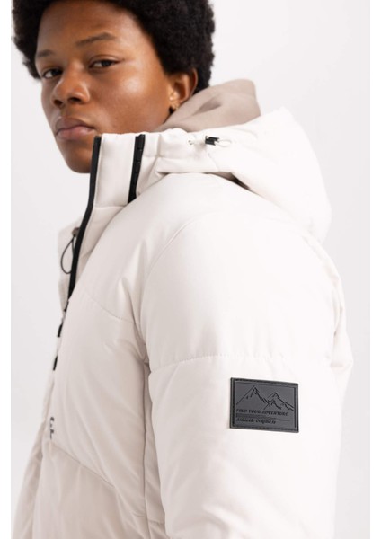 Fit Su İtici Slim Fit Dar Kesim Kapüşonlu Fermuarlı İpek Kumaş Mont A3519AX23WN