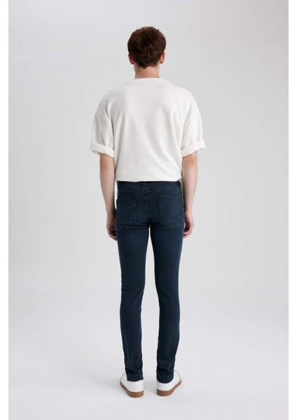 Super Skinny Fit En Dar Kalıp Normal Bel Ekstra Dar Paça Jean Pantolon C0567AX23AU