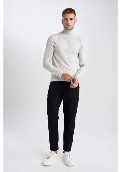 Slim Fit Dar Kesim Balıkçı Yaka Basic Düz Triko Kazak R1124AZ23WN