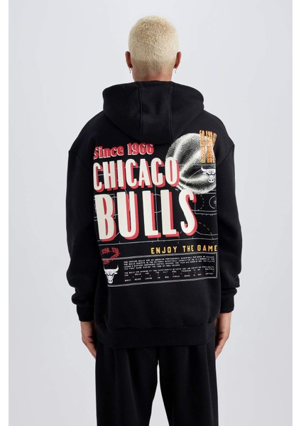 Fit NBA Chicago Bulls Boxy Fit Kapüşonlu Kalın Sweatshirt A7271AX23AU