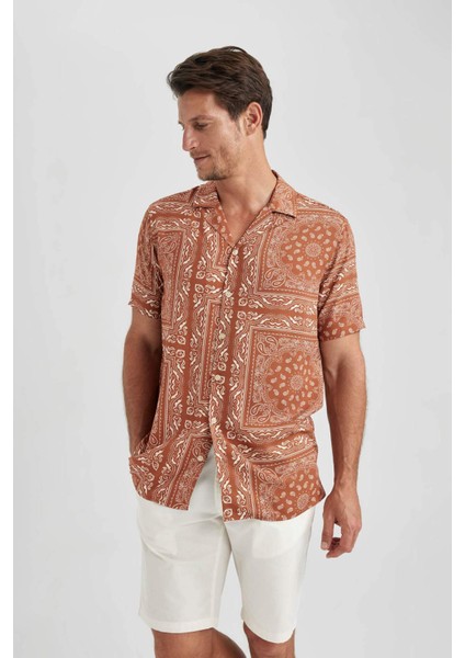 Modern Fit Apaş Yaka Kısa Kollu Gömlek A1914AX23SM