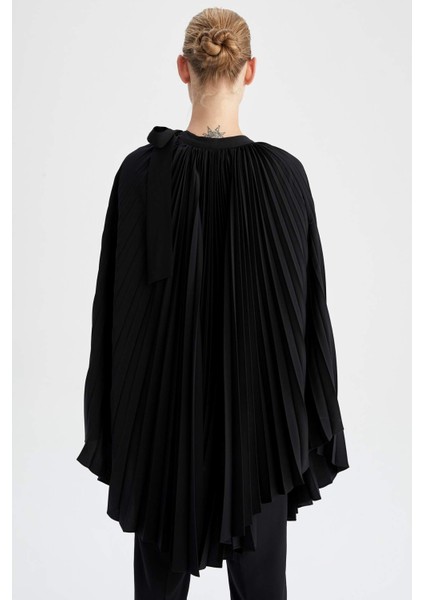 Nihan Peker Tasarım Yakası Fiyonklu Pileli Pelerin Tunik X9226AZ22SM