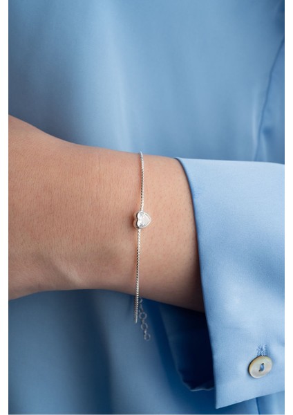 925 Ayar Gümüş Rodyum Kaplama Zirkon Taşlı Minimal Kalp Model Bileklik modelleri