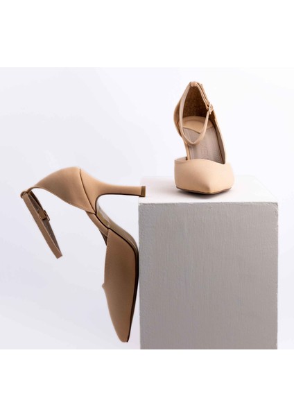 Vita Kapalı Sivri Burun 9cm Ince Topuk Bantlı Stiletto - Topuklu Ayakkabı