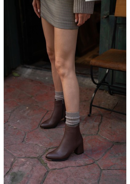 Kahverengi Kadın Bot Kalın Topuklu Rahat Yürüyüş İçin Sezonun Tercih Edilen Modeli fırsatları