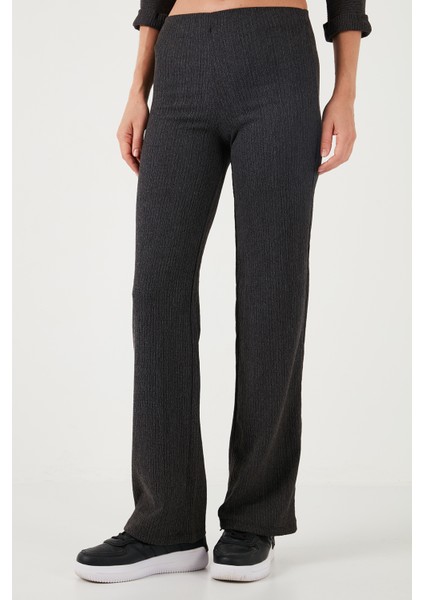 Slim Fit Yüksek Bel Geniş Paça Dokulu Pantolon Bayan Pantolon 5865944 modelleri