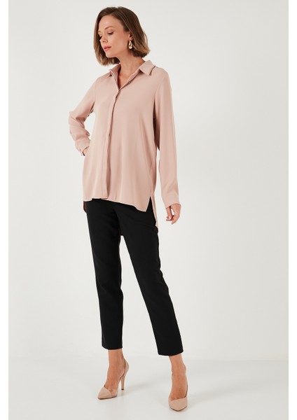 Regular Fit Önü Kısa Arkası Uzun Düz Gömlek Bayan Gömlek 611GO020 modelleri