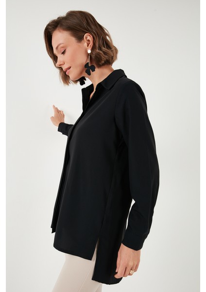 Regular Fit Önü Kısa Arkası Uzun Düz Gömlek Bayan Gömlek 611GO020 modelleri