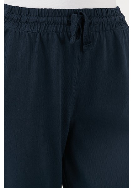 Pamuklu Normal Bel Regular Fit Düz Paça Pantolon Bayan Pantolon 668YP42282S4 indirimleri
