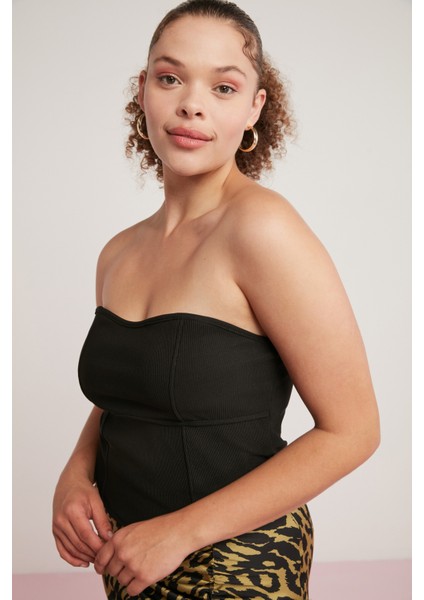 Adriana Kadın Fitilli Kalın Dokulu Vücudu Tamamen Saran Straplez Siyah Büyük Beden Bluz fiyatları