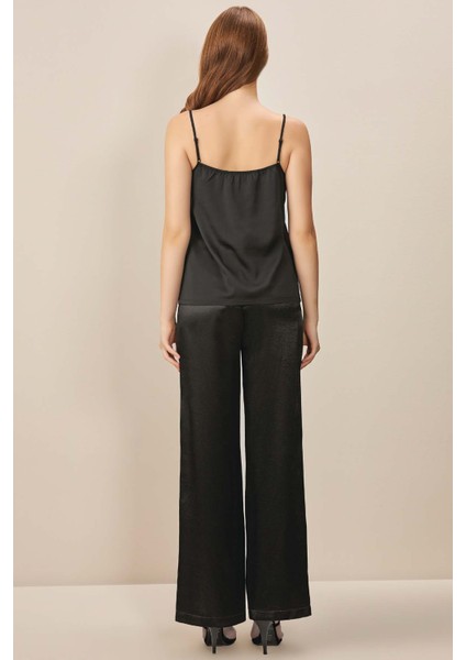 Geniş Paça Siyah Saten Pantolon fiyatları