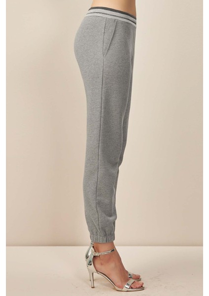 Lastikli Paça Gri Üç Iplik Pantolon fırsatları