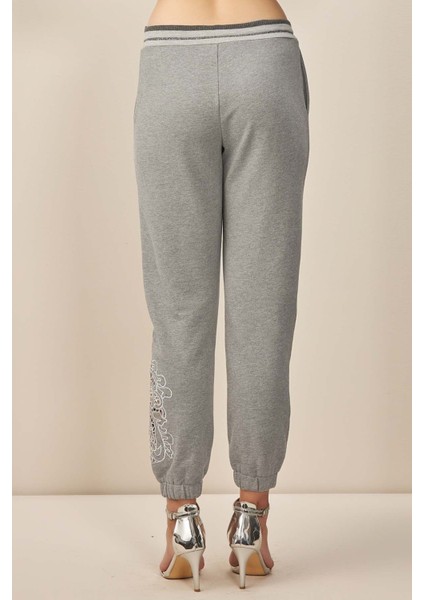 Lastikli Paça Gri Üç Iplik Pantolon indirimleri