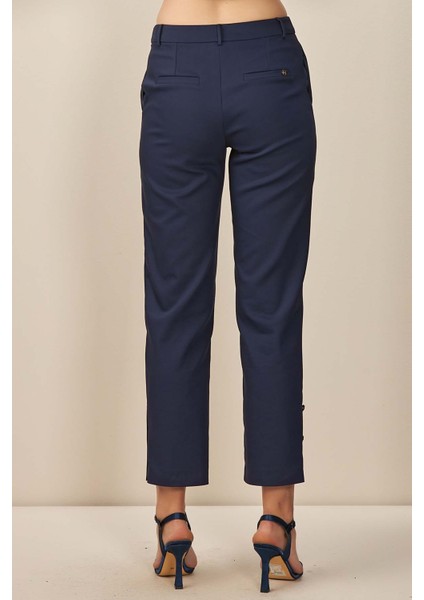 Düz Paça Lacivert Dokuma Pantolon indirimleri