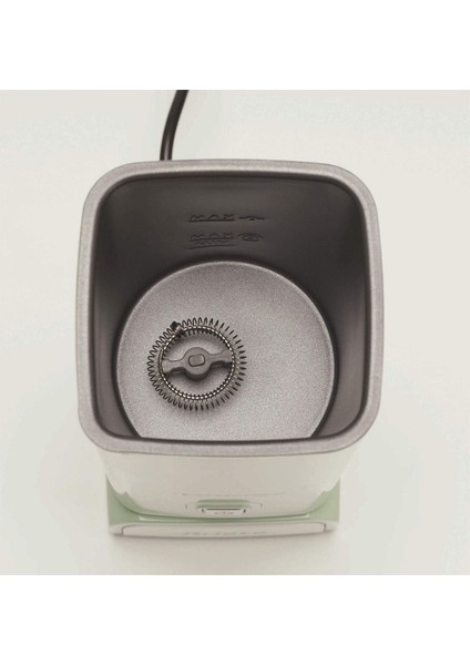 2000 W ve Altı Vintage Süt Köpürtücü Yeşil 2 Yıl 220 - 240 V C / F Yeşil modelleri