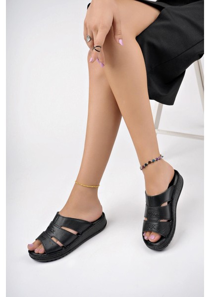 Deri Kadın Deri Terlik Trc62-0213 fiyatları