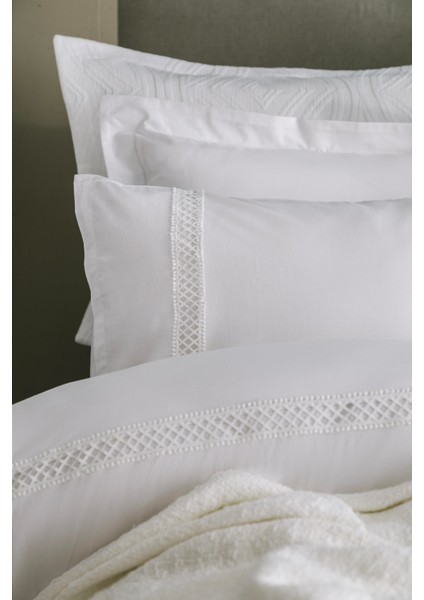 Ap T.k. Tımeless Prıme Set Belmont Whıte