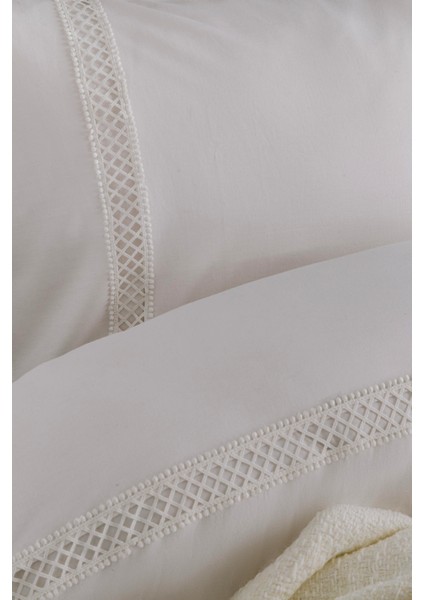 Ap T.k. Tımeless Prıme Set Belmont Whıte