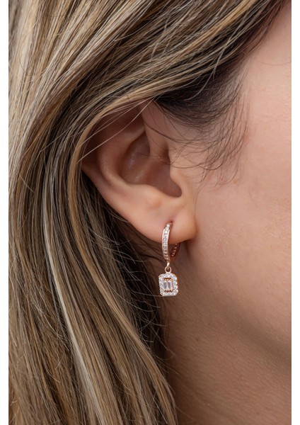 925 Ayar Gümüş Rose 10 mm Halka Sallantılı Baget Taşlı Küpe indirimleri