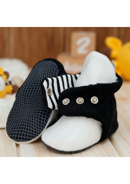 Polar Bebek Pandufu, Kaydırmaz Taban, Organik Pamuk Astarlı, İlk Adım Ev Patiği, Siyah Beyaz Taraftar fiyatları