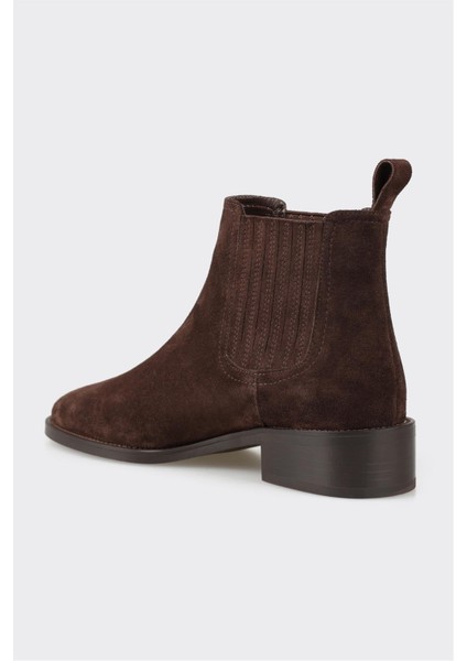 Kahve Deri Kadın Klasik Bot modelleri